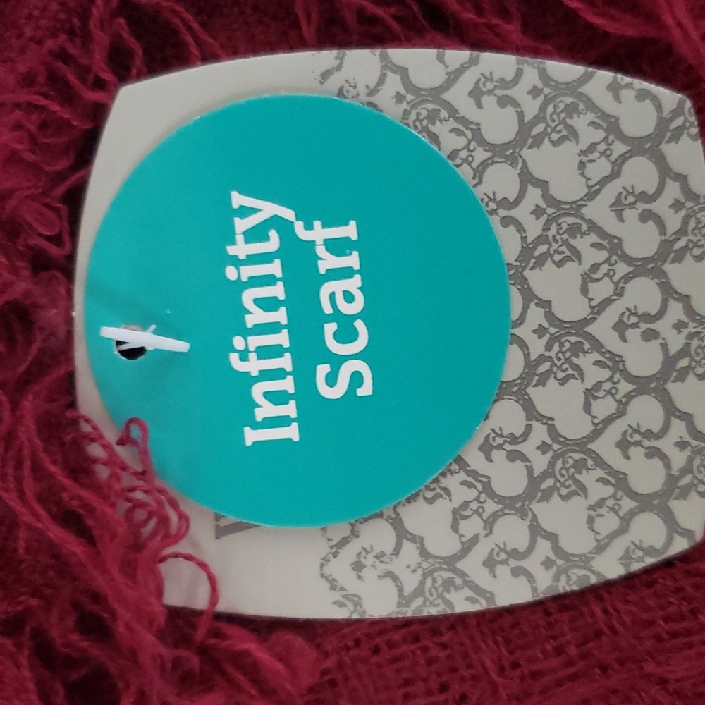 Infinity Scarf - Picture 2 of 6